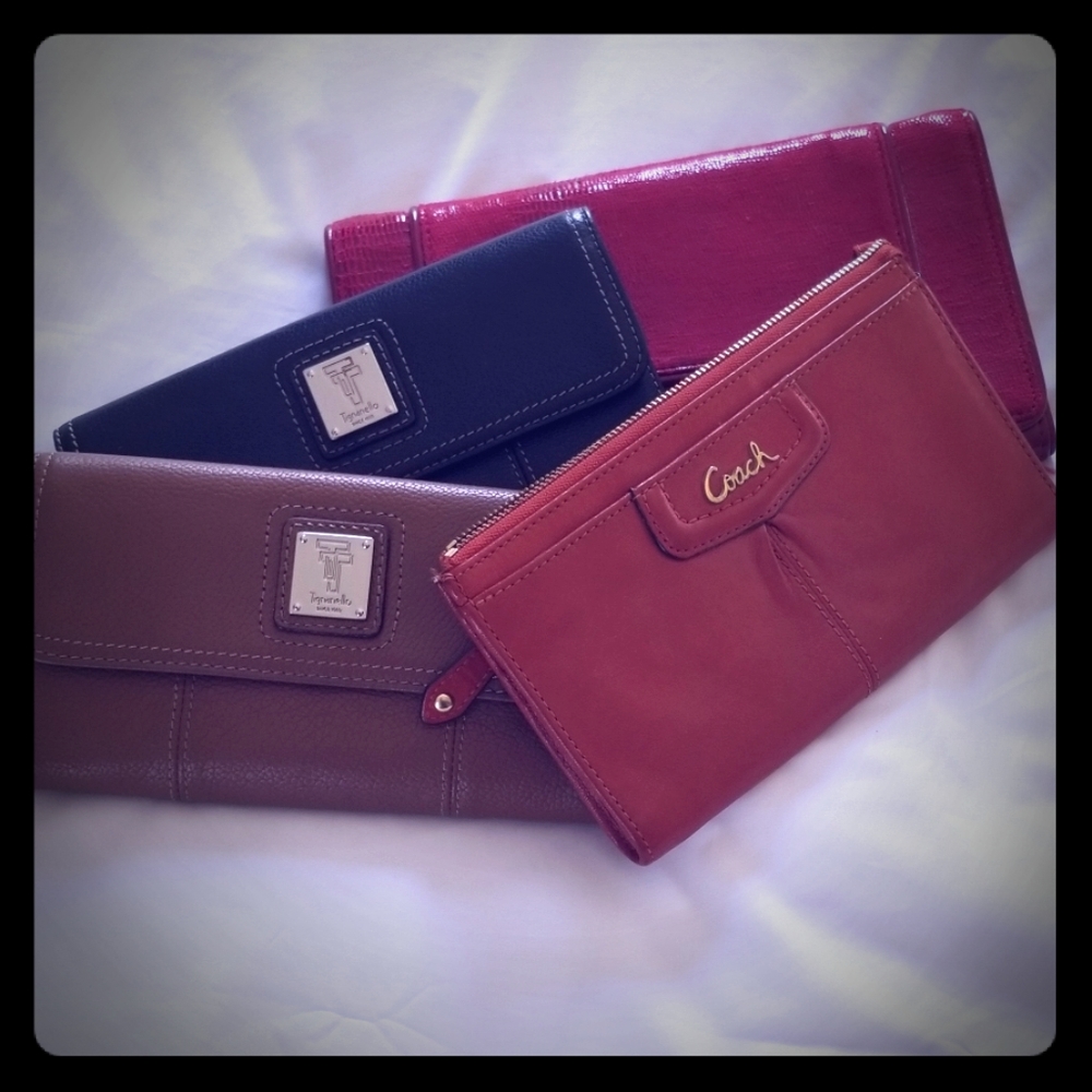 Coach and various clutches